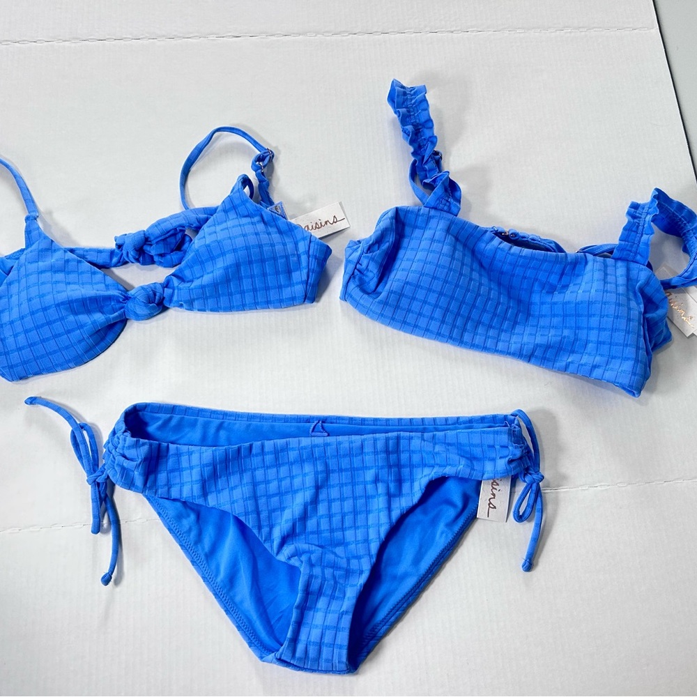Blue Juniors Swimsuit Bikini Set 2 tops 1 bottom L / XL